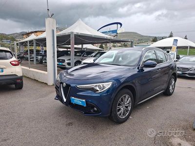 Usata Alfa Romeo Stelvio Super 190 CV (139 kW) 2019 Blu SUV
