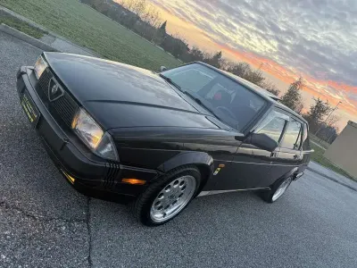Usata Alfa Romeo 75 185 CV (136 kW) 1988 Berlina