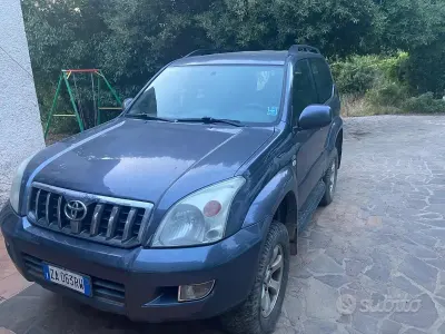 Usata Toyota Land Cruiser 173 CV (127 kW) 2006 Grigio SUV