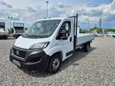 Usata Fiat Ducato 140 CV (102 kW) 2022 Bianco Furgone