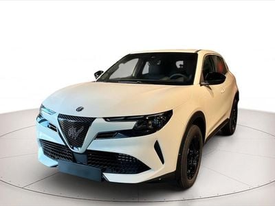 Nuova Alfa Romeo Junior 145 CV (106 kW) 2025 Bianco sempione SUV