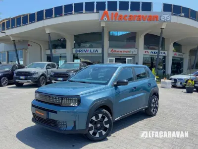Nuova Fiat Grande Panda Icon 101 CV (74 kW) 2026 Blu/azzurro Utilitaria