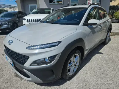 Usata Hyundai Kona 120 CV (88 kW) 2023 Grigio SUV