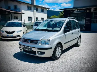 Usata Fiat Panda 60 CV (44 kW) 2006 Grigio Utilitaria