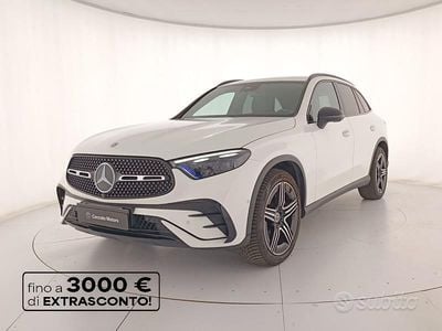 Usata Mercedes GLC220 AMG Line Premium 197 CV (144 kW) 2023 Bianco SUV