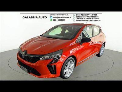 Nuova Renault Clio V Evolution 100 CV (73 kW) 2025 Arancione