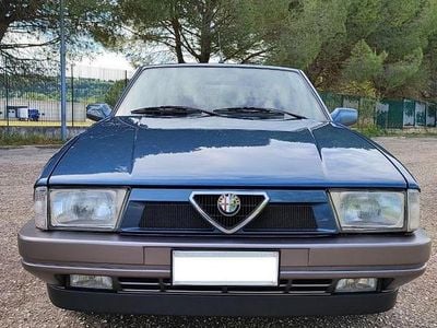 Usata Alfa Romeo 75 110 CV (80 kW) 1989 Blu/azzurro Berlina