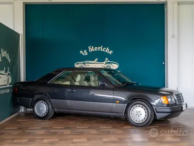 Usata Mercedes 300 1988 Grigio