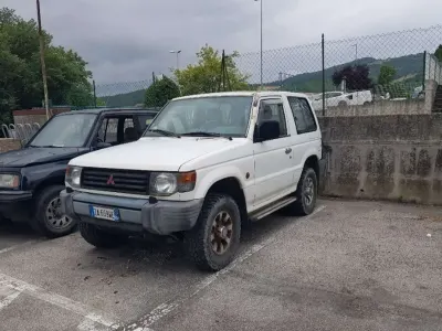 Usata Mitsubishi Pajero 99 CV (72 kW) 1994 Bianco SUV