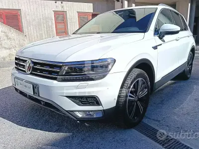Usado VW Tiguan Executive 190 HP (139 kW) 2017 Branco SUV