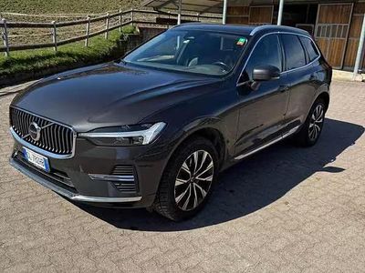 Usata Volvo XC60 197 CV (144 kW) 2022 Grigio SUV