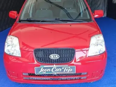 Usata Kia Picanto Spirit 61 CV (44 kW) 2007 Rosso Utilitaria