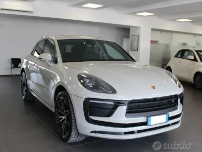 Usata Porsche Macan 265 CV (194 kW) 2024 Beige SUV