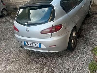 Usata Alfa Romeo 147 120 CV (88 kW) 2007 Utilitaria