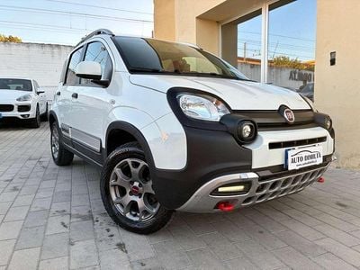 Usata Fiat Panda Cross Cross 86 CV (63 kW) 2019 Bianco Utilitaria