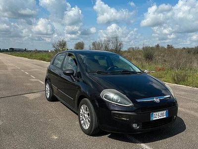 Usata Fiat Grande Punto 75 CV (55 kW) 2009 Nero Utilitaria