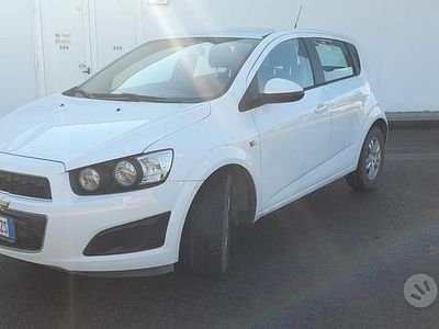Usata Chevrolet Aveo 86 CV (63 kW) 2012 Bianco Berlina