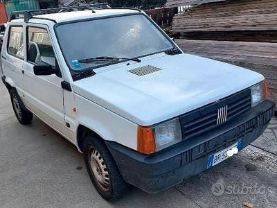 Usata Fiat Panda Business 54 CV (39 kW) 2001 Bianco Berlina