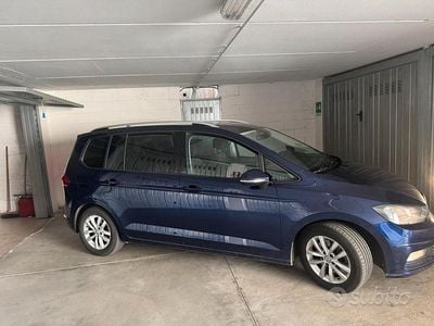 Usata VW Touran 110 CV (80 kW) 2016 Blu Monovolume