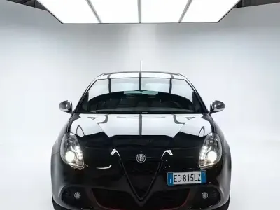 Brugt Alfa Romeo Giulietta Distinctive 170 HK (125 kW) 2010 Sort Hatchback