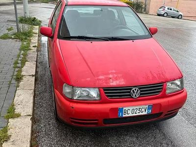 Usata VW Polo 1999 Rosso Utilitaria