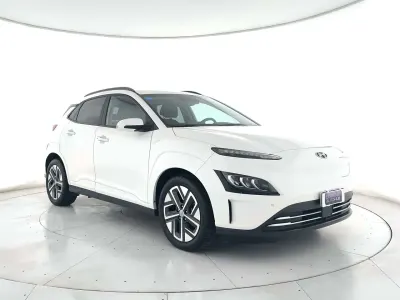 Gebraucht Hyundai Kona 27 kW (38 PS) 2022 Weiß SUV