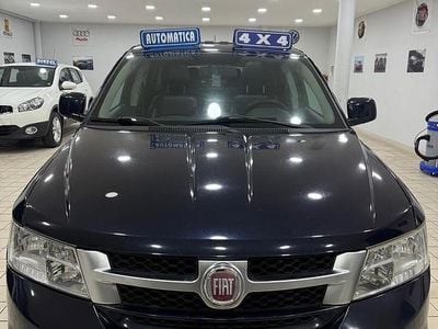 Usata Fiat Freemont 170 CV (125 kW) 2012 Blu SUV