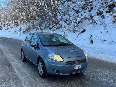 Usata Fiat Punto 77 CV (56 kW) 2009 Blu Utilitaria