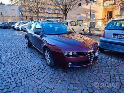 Usata Alfa Romeo 159 170 CV (125 kW) 2009 Rosso Station wagon