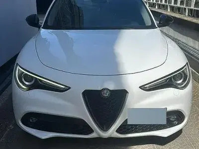 Usata Alfa Romeo Stelvio 179 CV (131 kW) 2018 Bianco SUV