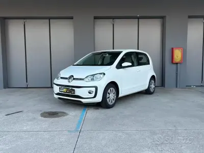 Usata VW up! move up! 60 CV (44 kW) 2017 Bianco Utilitaria