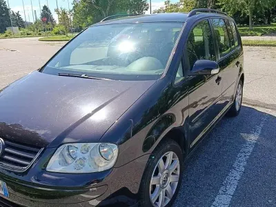 Usata VW Touran 140 CV (102 kW) 2006 Nero Monovolume