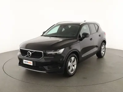 Usata Volvo XC40 Momentum 190 CV (139 kW) 2018 Nero SUV