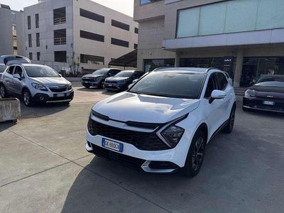 Usata Kia Sportage Style 136 CV (100 kW) 2022 Bianco SUV