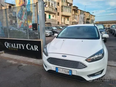 Usata Ford Focus Titanium 120 CV (88 kW) 2016 Bianco Berlina