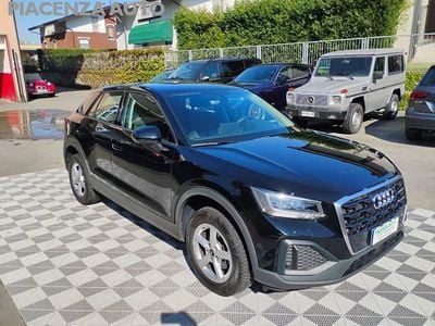Usata Audi Q2 150 CV (110 kW) 2022 Nero SUV