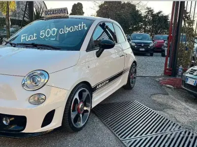 Usata Abarth 595 Turismo 160 CV (117 kW) 2014 Bianco Berlina