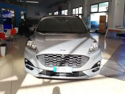 Usata Ford Kuga ST-Line X 120 CV (88 kW) 2022 Grigio SUV