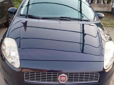 Usata Fiat Grande Punto Dynamic 77 CV (56 kW) 2009 Blu Utilitaria