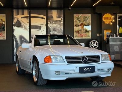 Usata Mercedes SL500 333 CV (244 kW) 1991 Bianco Cabrio