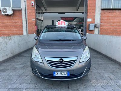 Occasion Opel Meriva Club 2010 Gris Monospace
