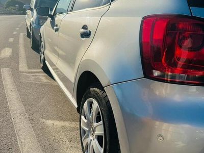 Usata VW Polo 54 CV (39 kW) 2013 Grigio Utilitaria