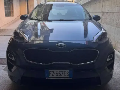 Usata Kia Sportage 116 CV (85 kW) 2020 Blu/azzurro SUV