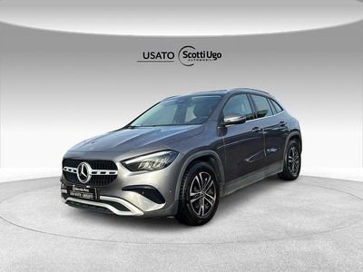 Usata Mercedes GLA180 Advanced 116 CV (85 kW) 2023 Grigio SUV