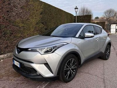 Usata Toyota C-HR Lounge 98 CV (72 kW) 2017 Grigio SUV