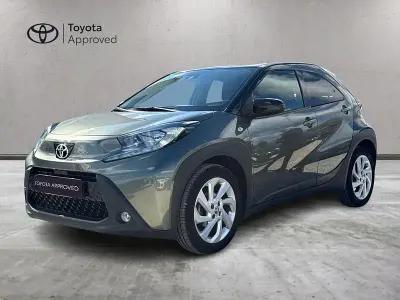 Usata Toyota Aygo X Trend 72 CV (52 kW) 2022 Verde SUV