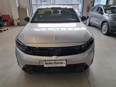Usata Opel Corsa 101 CV (74 kW) 2025 Grigio Utilitaria