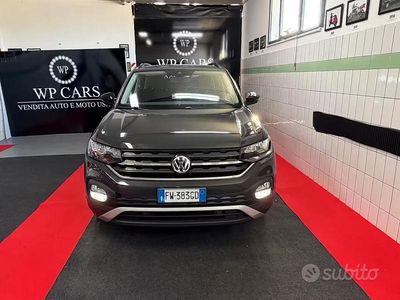 Usata VW T-Cross 95 CV (69 kW) 2019 Grigio SUV