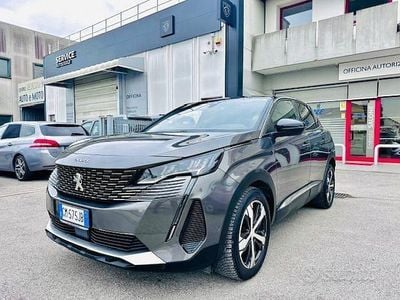Usata Peugeot 3008 Allure 132 CV (97 kW) 2023 Grigio SUV