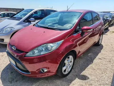 Usado Ford Fiesta Titanium 97 CV (71 kW) 2011 Berlina